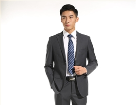 圣巧依職業裝 圣巧依職業裝