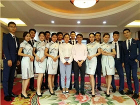 蘇州圣巧依為數博會定制職業裝 蘇州圣巧依為數博會定制職業裝