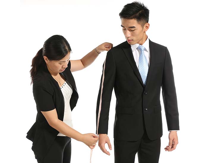 圣巧依量體及細節服務(二) 圣巧依量體及細節服務(二)