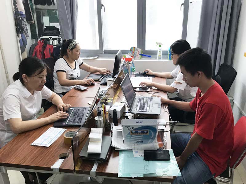 圣巧依服務團隊（一）